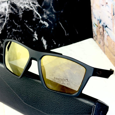 Oakley OPAT04
